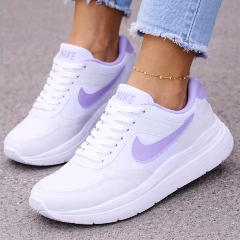 Nike Casual — 4