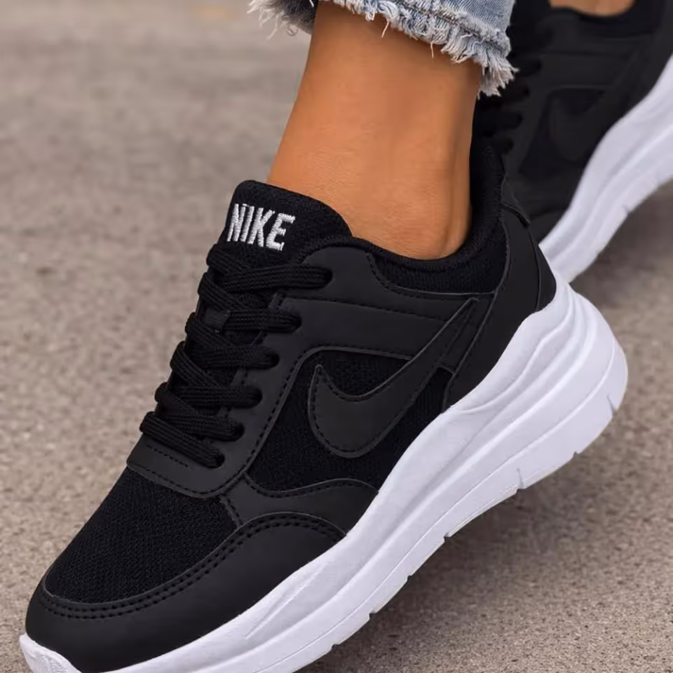Nike Casual — 5