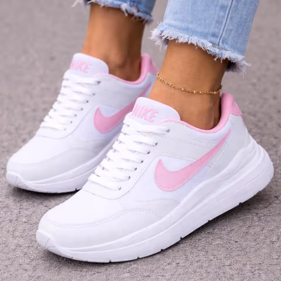 Nike Casual — 7