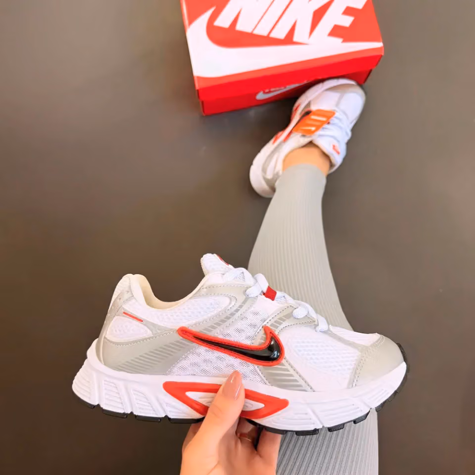 Nike V5 RNR — 2