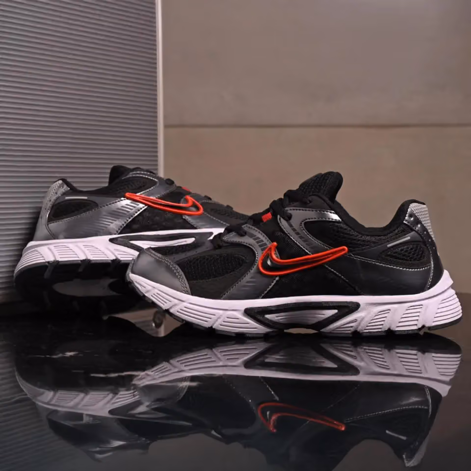 Nike V5 RNR — 7