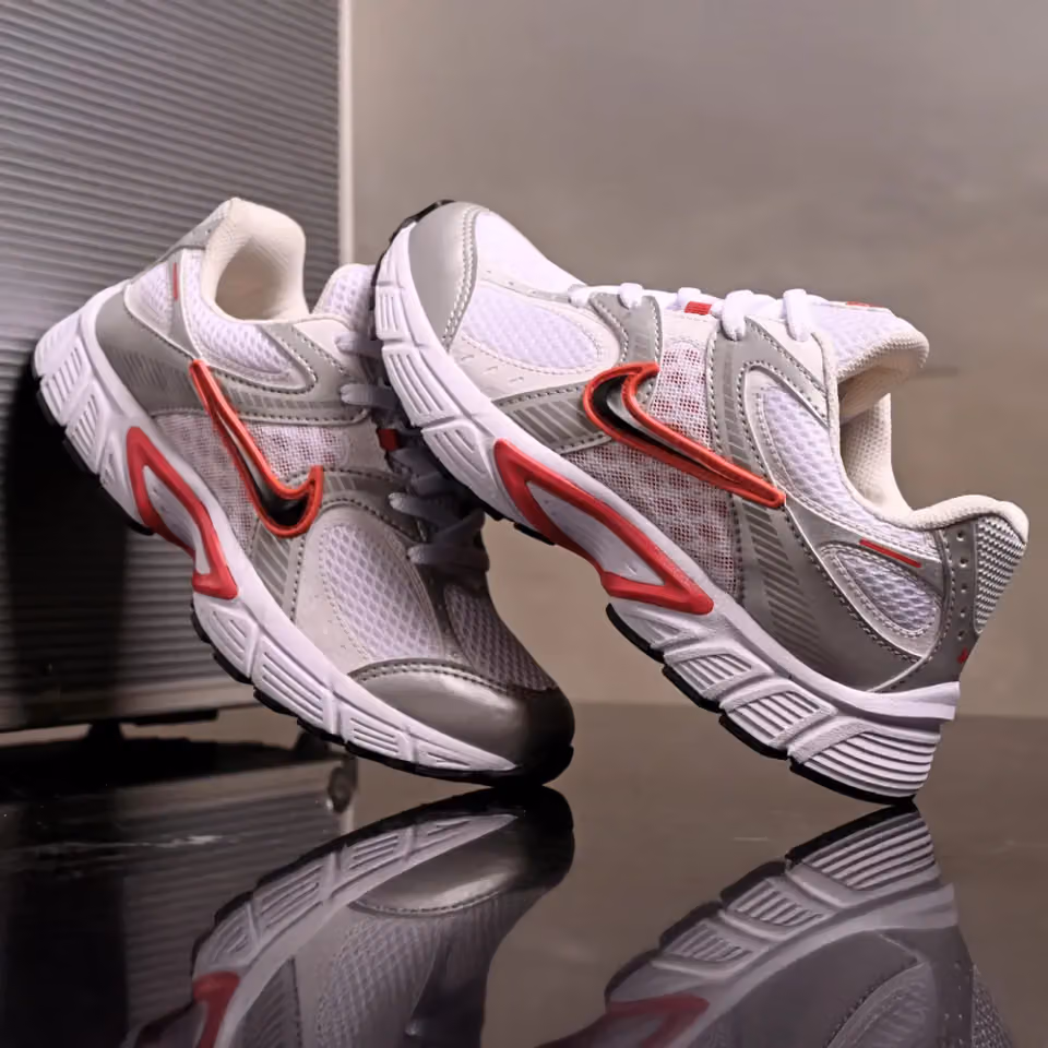 Nike V5 RNR
