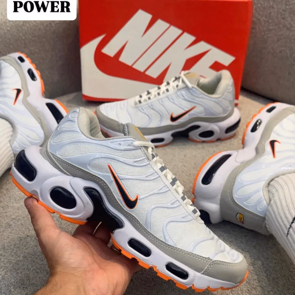 Nike TN Air Plus Refletivo — 2