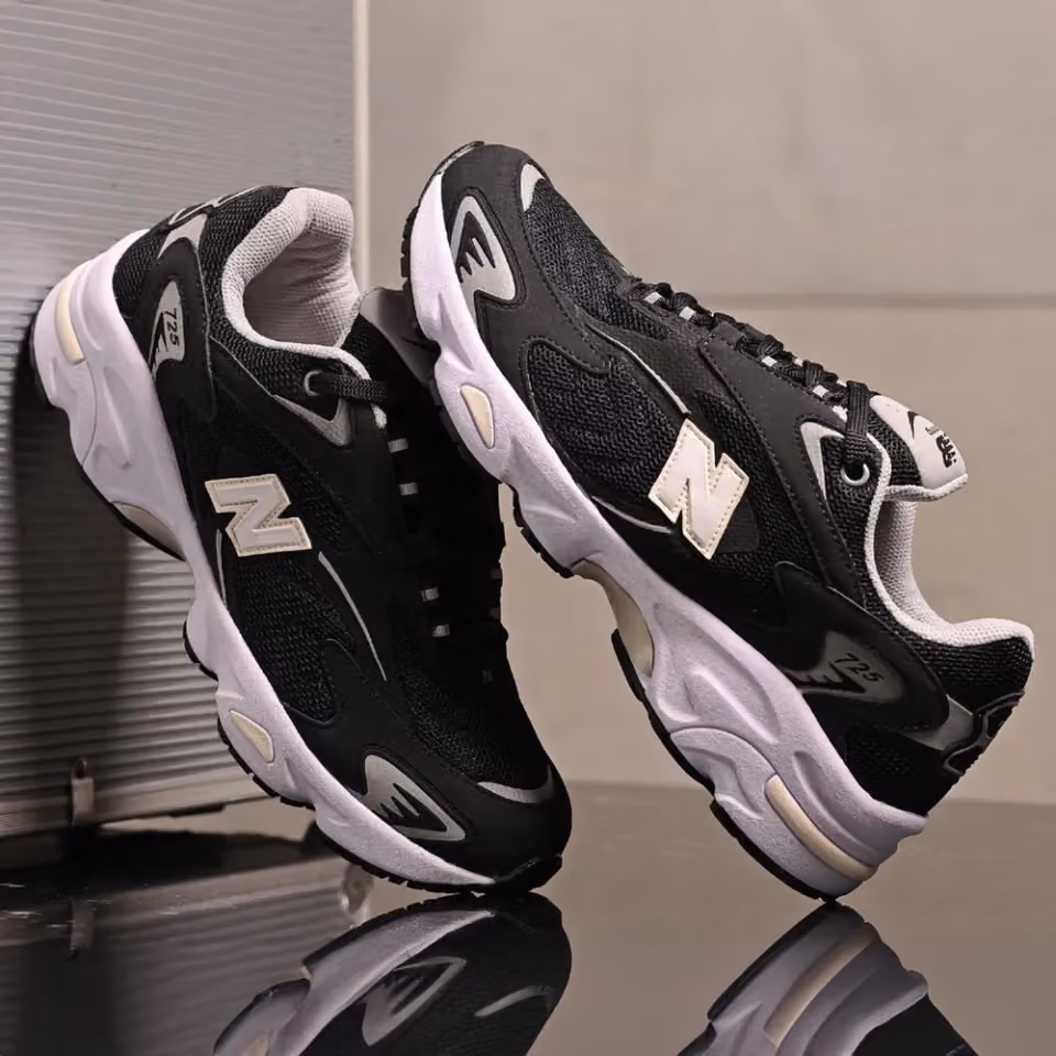 New Balance 725 — 3
